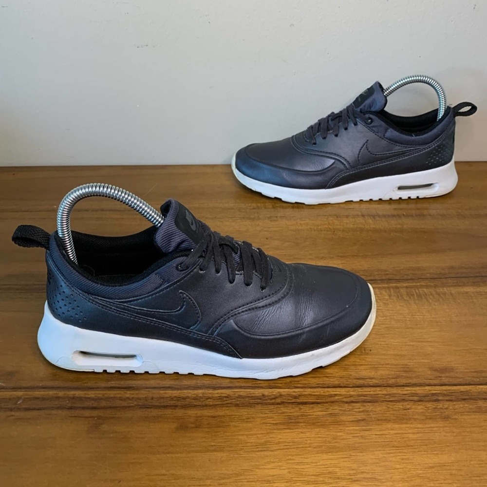 Nike Air Max Thea SE Womens Running Shoes Size 7